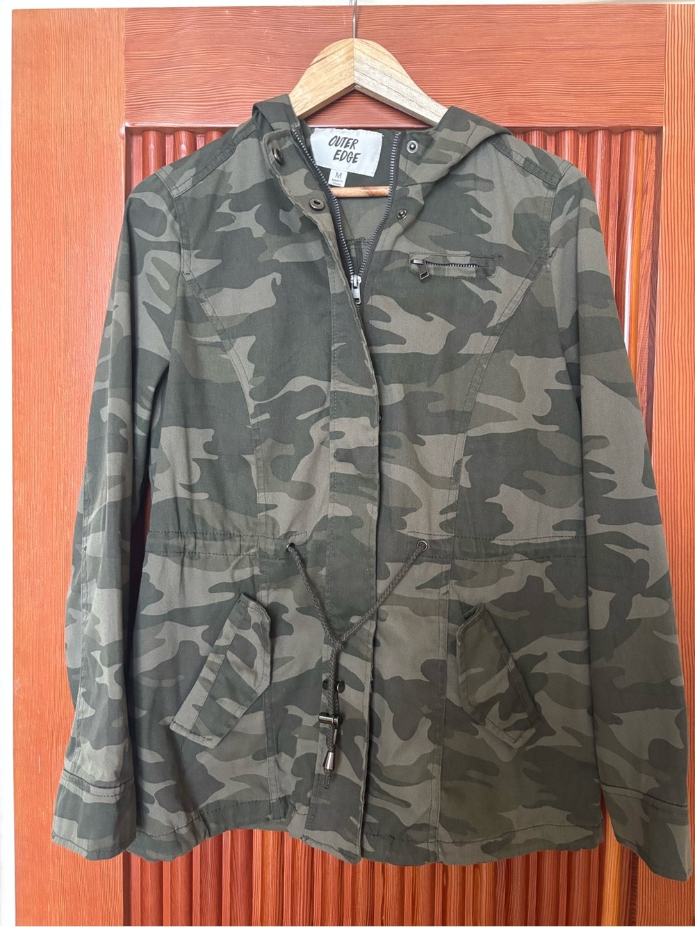 Outer Edge Women's Olive Green Camo Utility Cotton Hooded. Jacket Size M